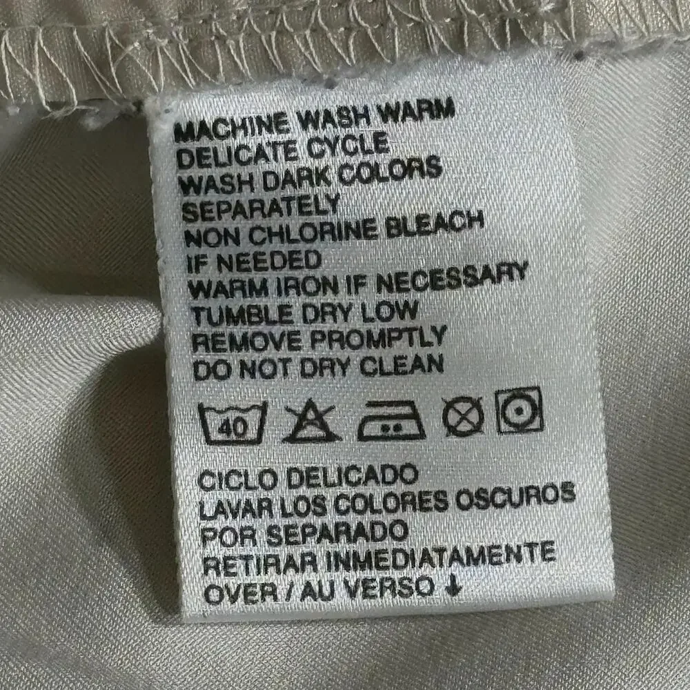 Liz Claiborne Lizgolf Shorts Womens 16 Beige Pleated Bermuda Golf Microfiber